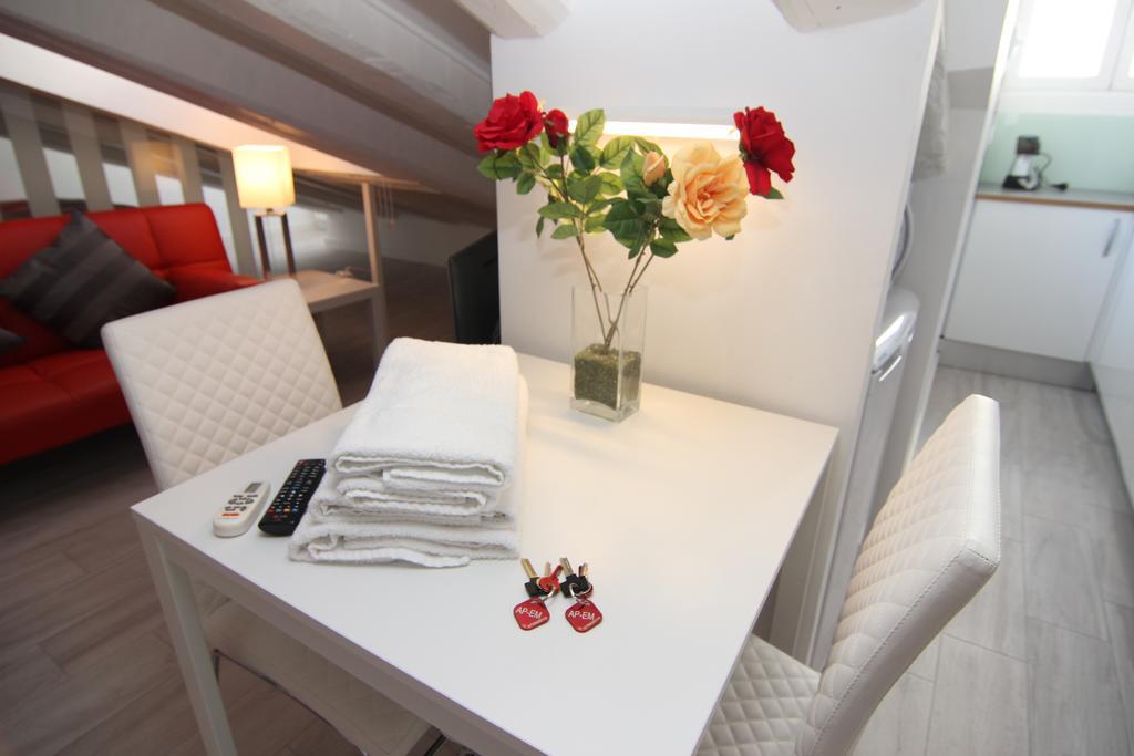Apartamento Atico En Puerta Del Sol Madrid Kültér fotó